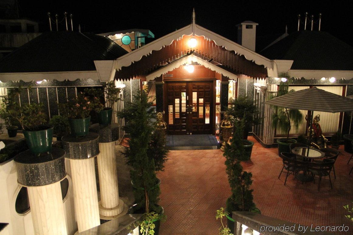 R.J.Resorts Дарджилинг Экстерьер фото